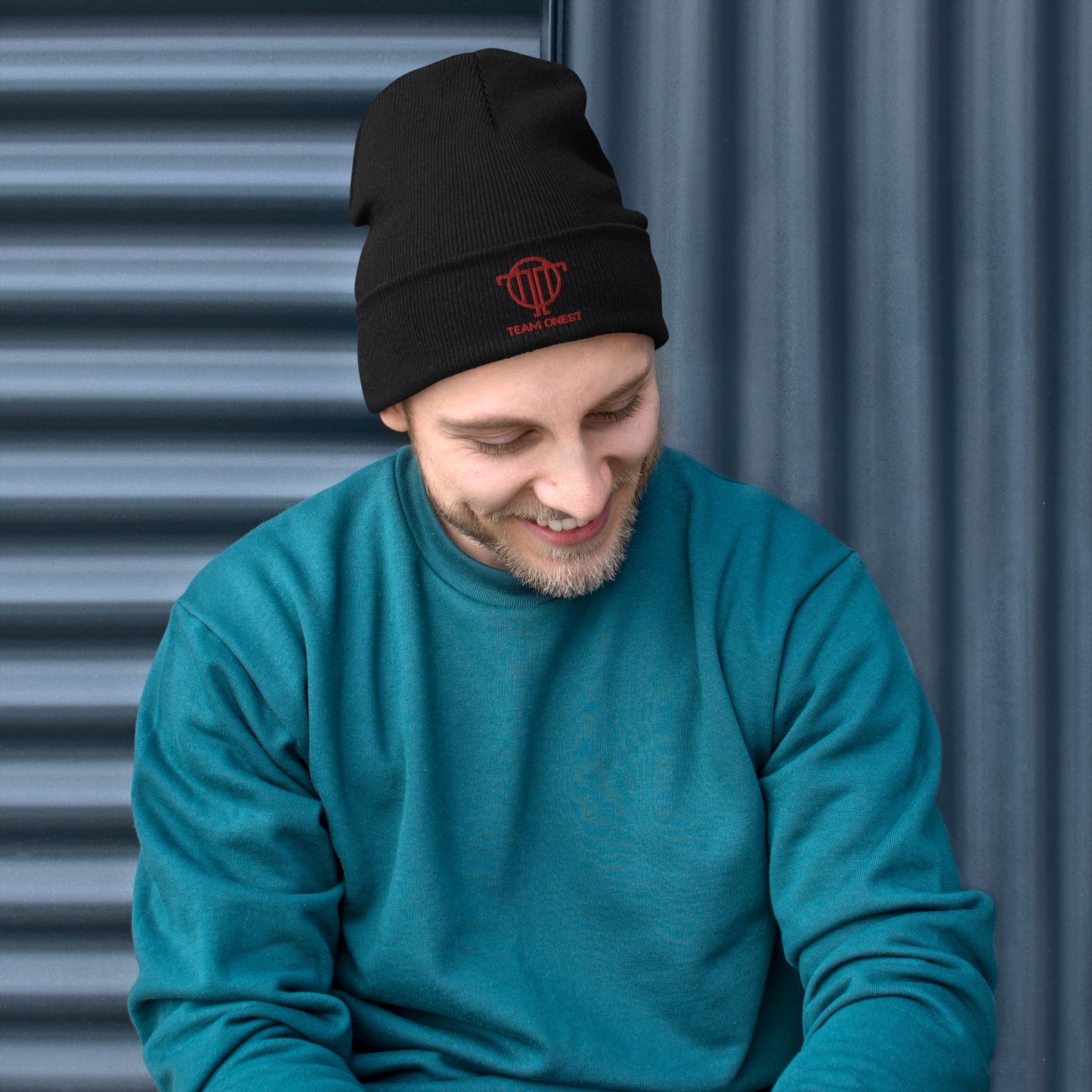 Embroidered Beanie (Red)